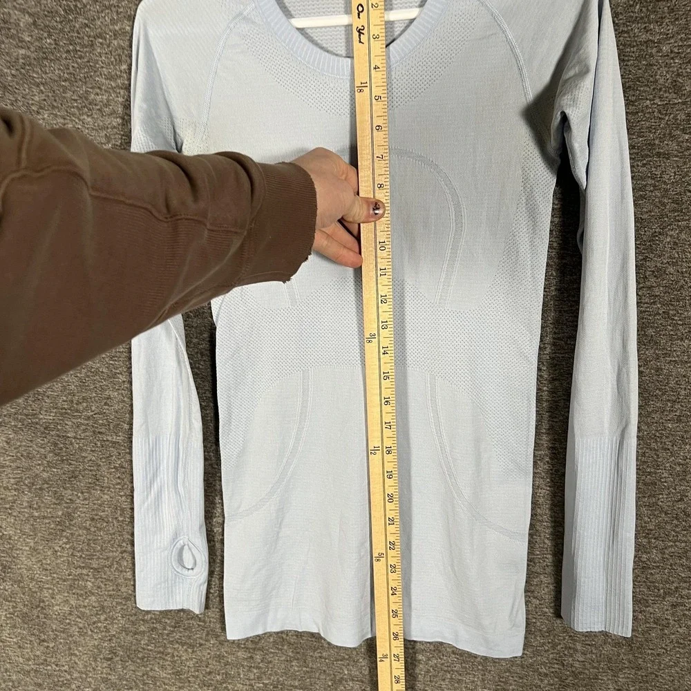 Lululemon Swiftly Tech Shirt Womens 4 Blue Long Sleeve Athletic Gym‎ Top
